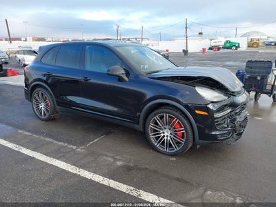 PORSCHE CAYENNE 2016