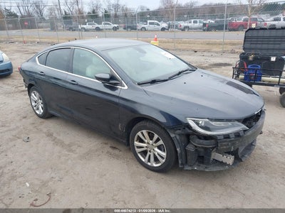 CHRYSLER 200 2016