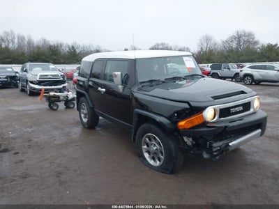 TOYOTA FJ CRUISER 2011