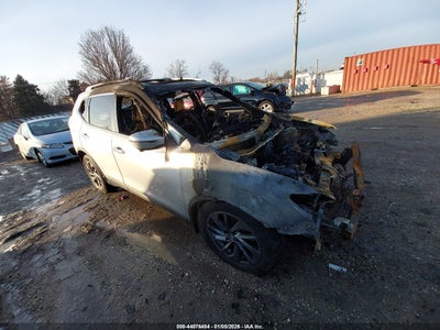 NISSAN ROGUE 2016