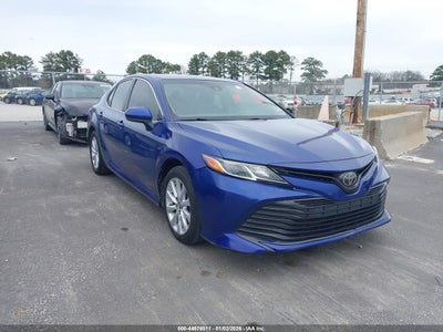 TOYOTA CAMRY 2018