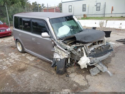 SCION XB 2005