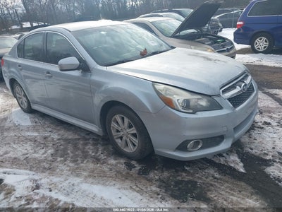 SUBARU LEGACY 2013