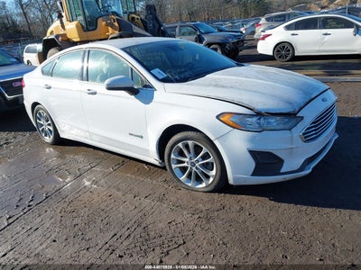 FORD FUSION HYBRID 2019
