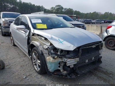 FORD FUSION HYBRID 2015