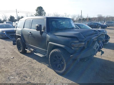 TOYOTA FJ CRUISER 2014
