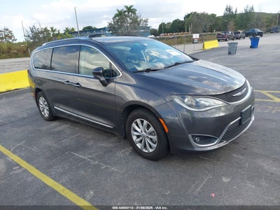 CHRYSLER PACIFICA 2019