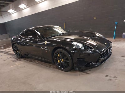 FERRARI CALIFORNIA 2011