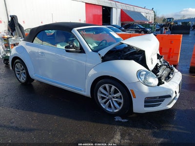 VOLKSWAGEN BEETLE 2017