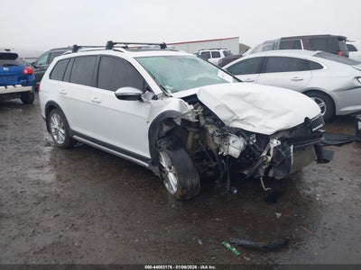 VOLKSWAGEN GOLF ALLTRACK 2017