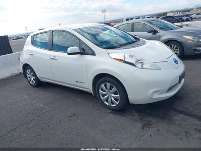 NISSAN LEAF 2015