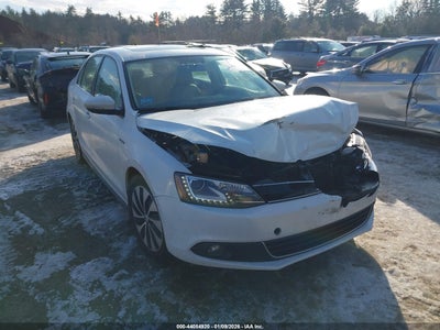 VOLKSWAGEN JETTA HYBRID 2014