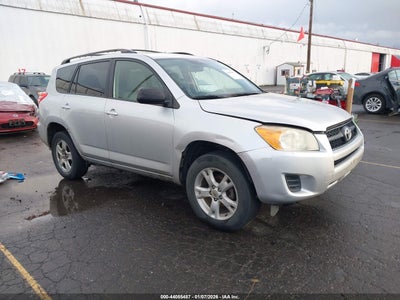 TOYOTA RAV4 2011