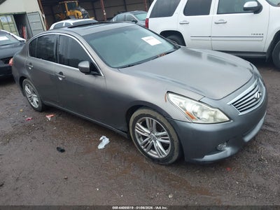 INFINITI G37 2011