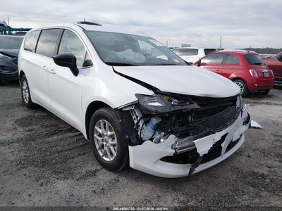 CHRYSLER VOYAGER 2024