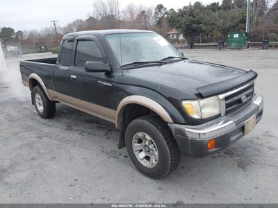 TOYOTA TACOMA 2000