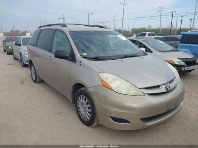 TOYOTA SIENNA 2009