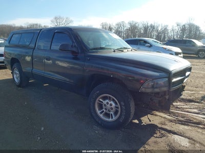 DODGE DAKOTA 2000