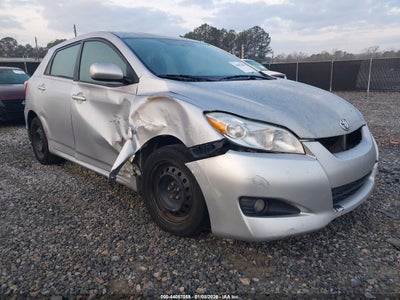 TOYOTA MATRIX 2010