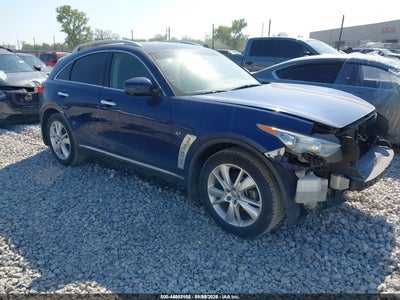 INFINITI QX70 2014