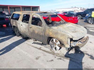 CHEVROLET SUBURBAN 1500 2014