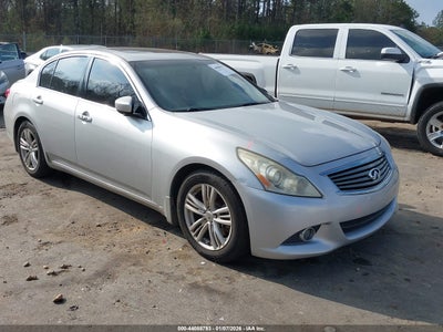 INFINITI G37 2011
