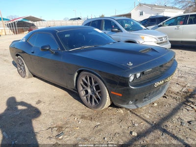 DODGE CHALLENGER 2017