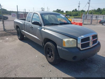 DODGE DAKOTA 2005