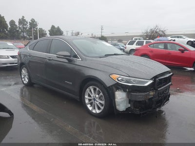 FORD FUSION HYBRID 2017