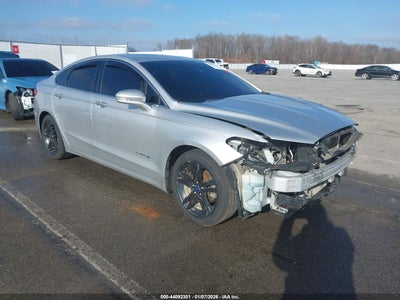 FORD FUSION HYBRID 2019