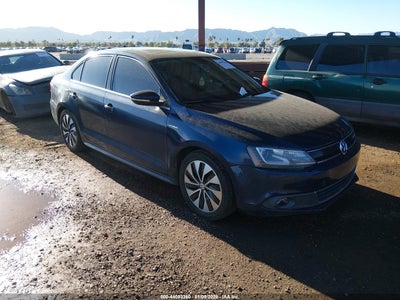 VOLKSWAGEN JETTA HYBRID 2013