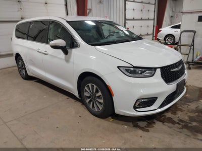 CHRYSLER PACIFICA HYBRID 2023