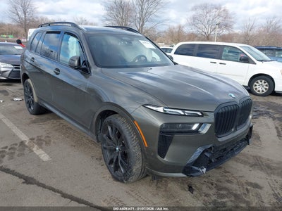 BMW X7 2025