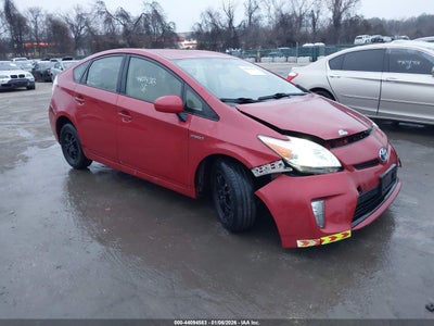 TOYOTA PRIUS 2015