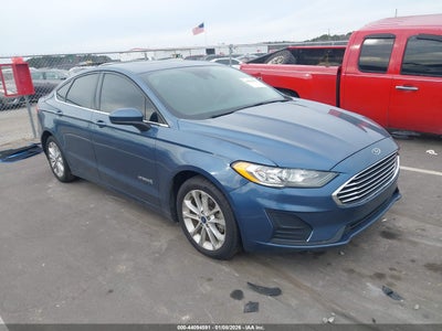 FORD FUSION HYBRID 2019