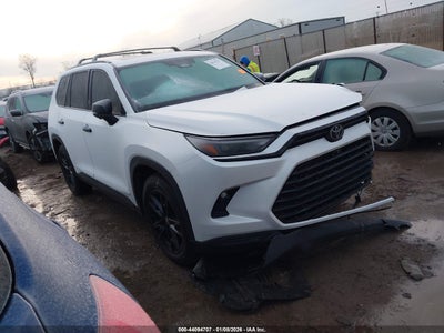 TOYOTA GRAND HIGHLANDER 2025