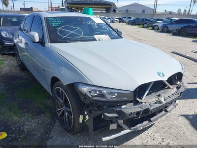 BMW 3 SERIES 2023