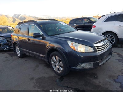SUBARU OUTBACK 2012