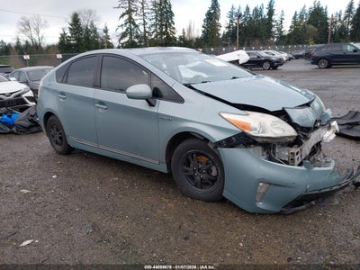 TOYOTA PRIUS 2013