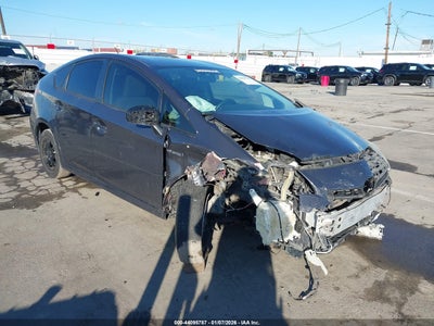 TOYOTA PRIUS 2013