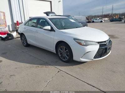 TOYOTA CAMRY 2016