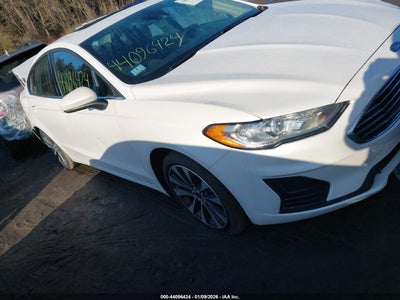 FORD FUSION 2019