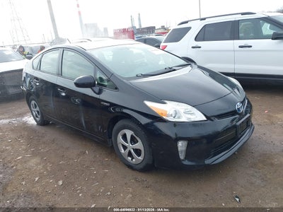 TOYOTA PRIUS 2015