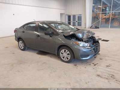 NISSAN VERSA 2025