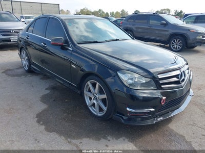 MERCEDES-BENZ C-CLASS 2014