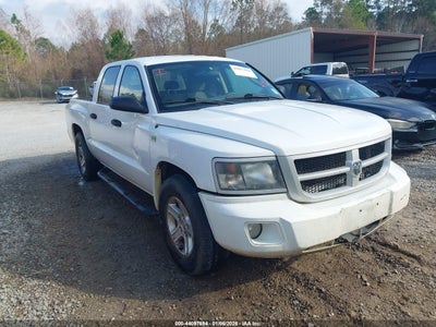 RAM DAKOTA 2011