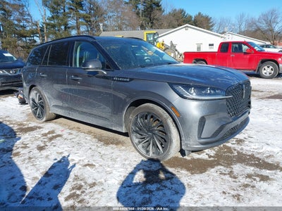LINCOLN AVIATOR 2025