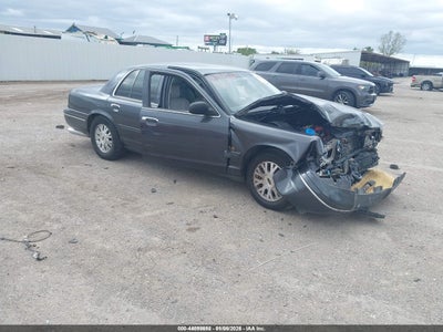 FORD CROWN VICTORIA 2004