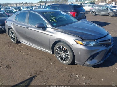 TOYOTA CAMRY 2018