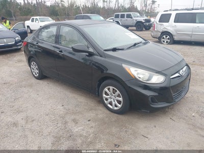 HYUNDAI ACCENT 2012